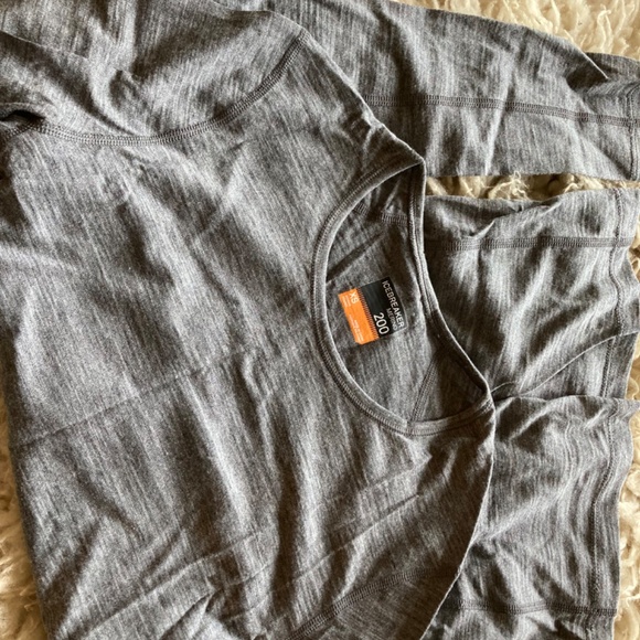 NWT Icebreaker Women's Merino Wool Baselayer Top - Picture 3 of 6